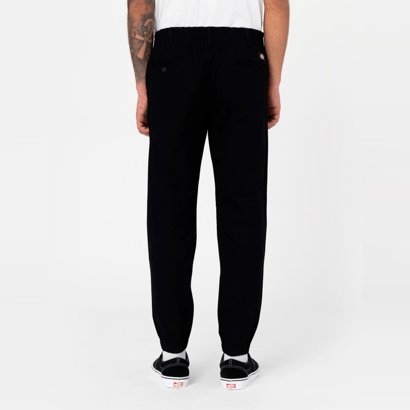 dickies-twill-jogger-negro-dk0a4xjeblk1-4.png