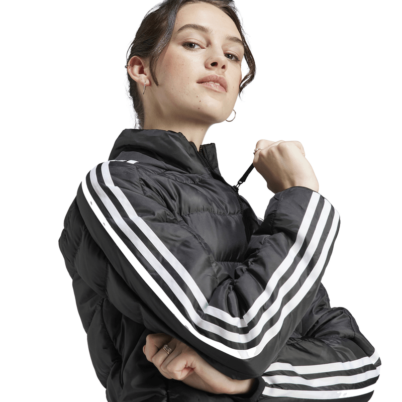 adidas-essentials-light-negro-hz5726-4.png