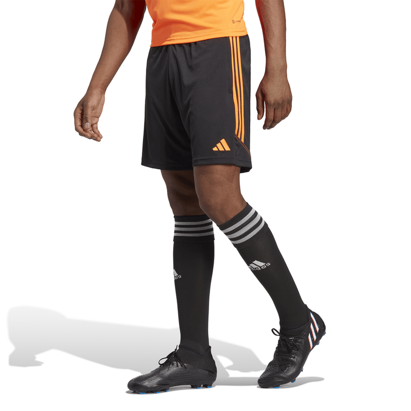 adidas-tiro-23-club-negro-hz0184-1.png