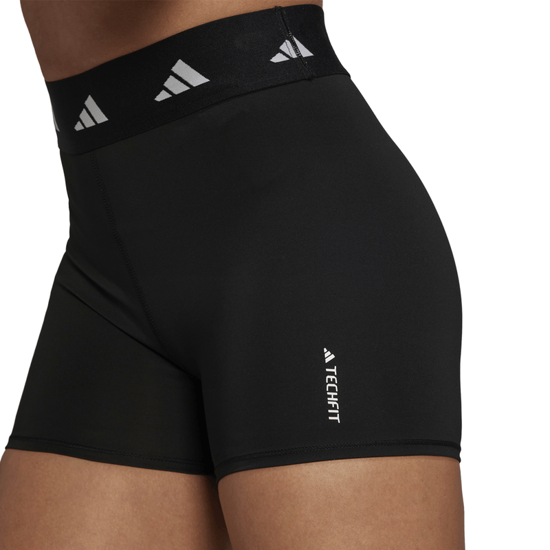 adidas-techfit-negras-hf6683-3.png