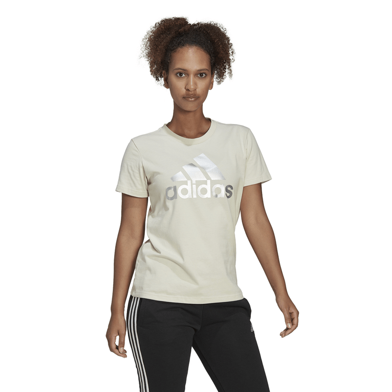 adidas-loungewear-essentials-logo-blanco-roto-hl2032-1.png