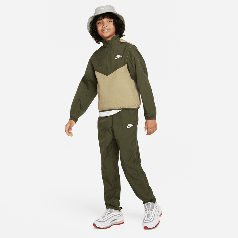 nike-sportswear-verde-fd3058-325-1.png