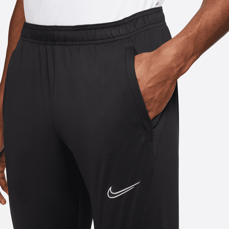 nike-dri-fit-strike-negro-dh8838-013-4.png