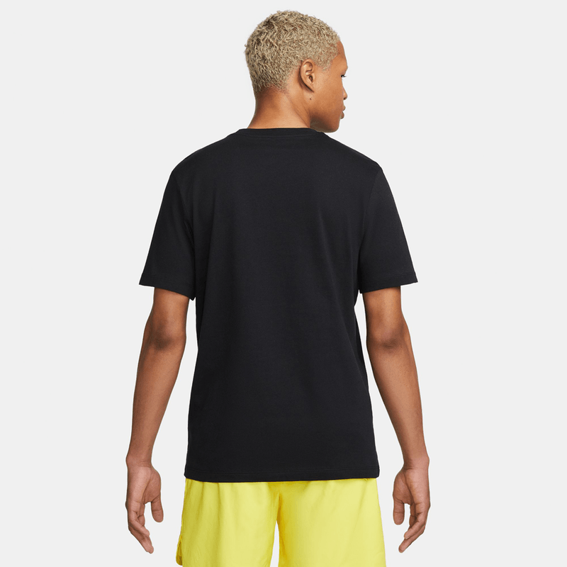 nike-sportswear-negra-fb9796-010-2.png