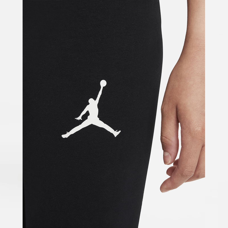 nike-jumpman-core-negras-45a438-023-4.png