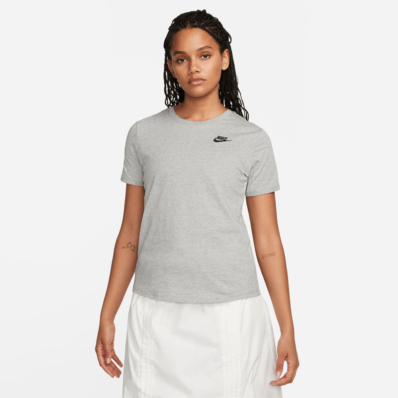 nike-sportswear-club-essentials-gris-dx7902-063-1.png