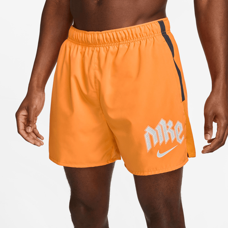 nike-dri-fit-run-division-challenger-naranja-dx0837-836-2.png