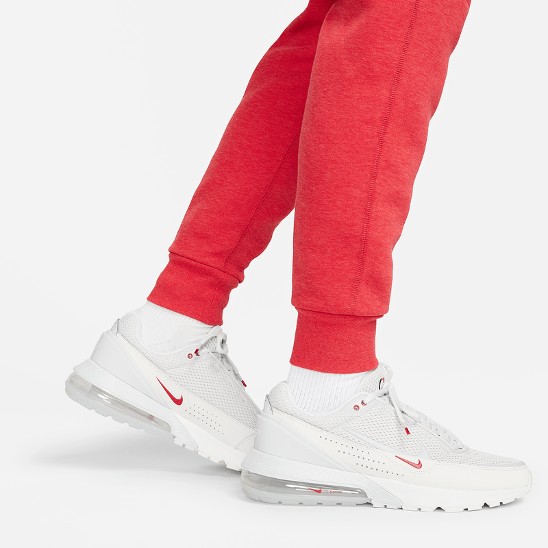 nike-tech-fleece-rojo-fb8002-672-4.png