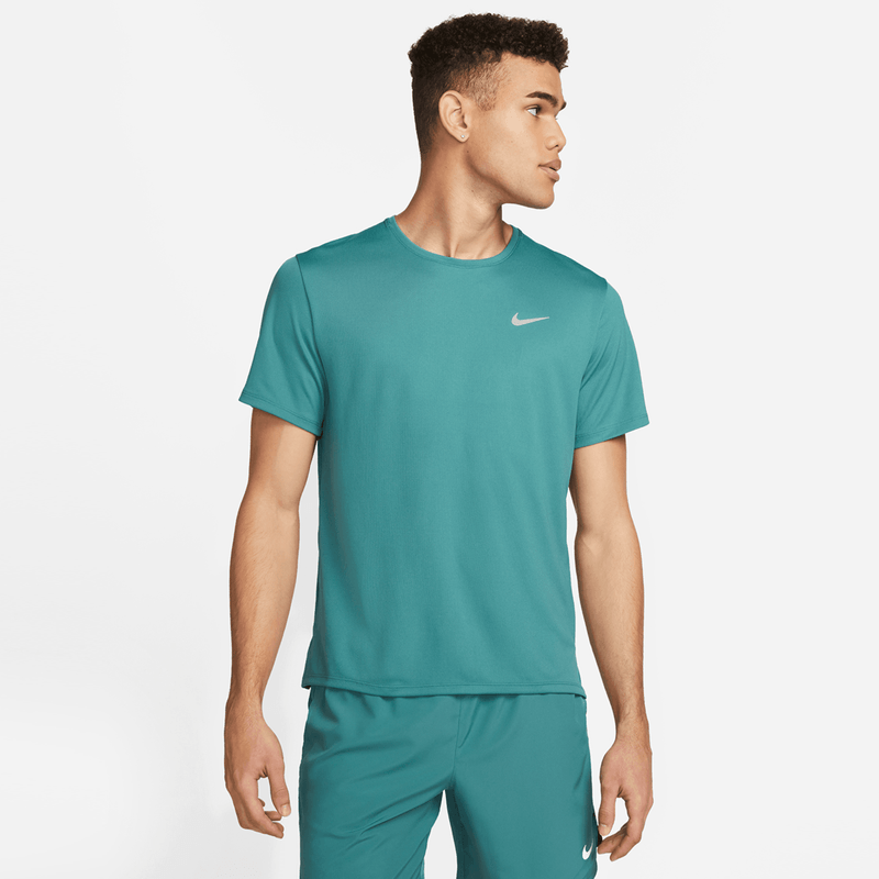 nike-dri-fit-uv-miler-verde-dv9315-379-1.png