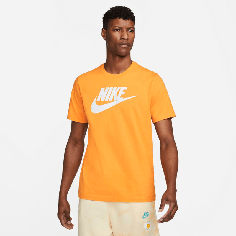 nike-sportswear-naranja-ar5004-887-1.png