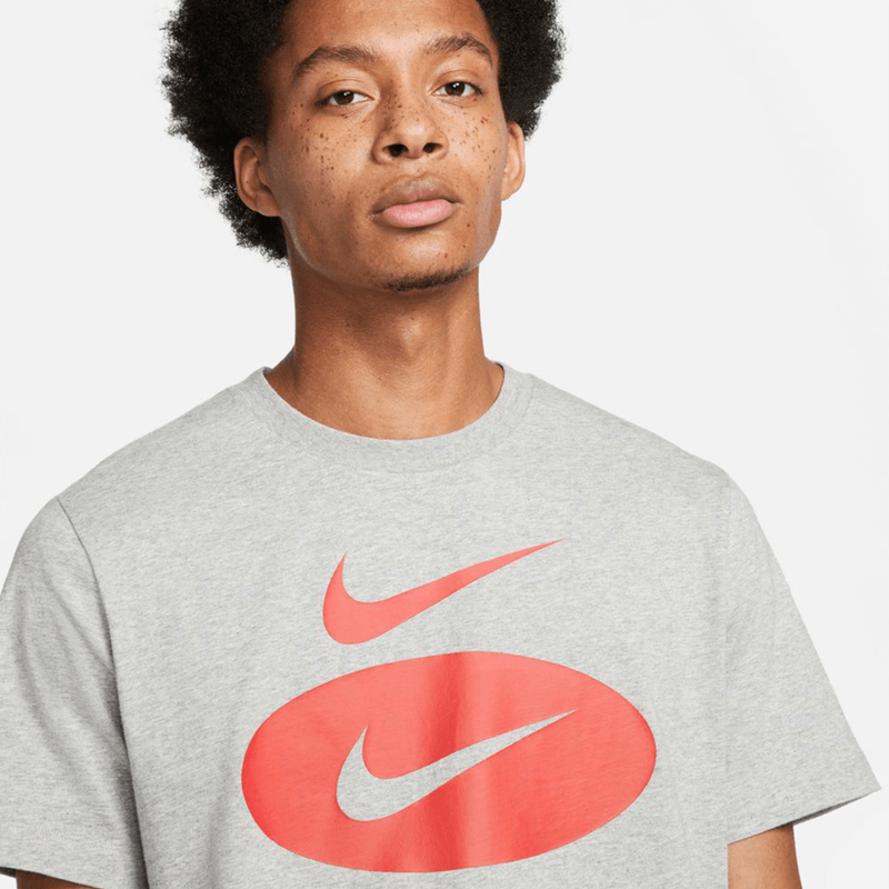 nike-sportswear-swoosh-gris-dm6343-063-3.png