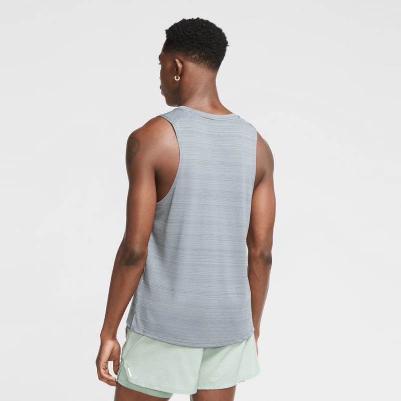 nike-dri-fit-miler-grises-cu5982-084-2.png