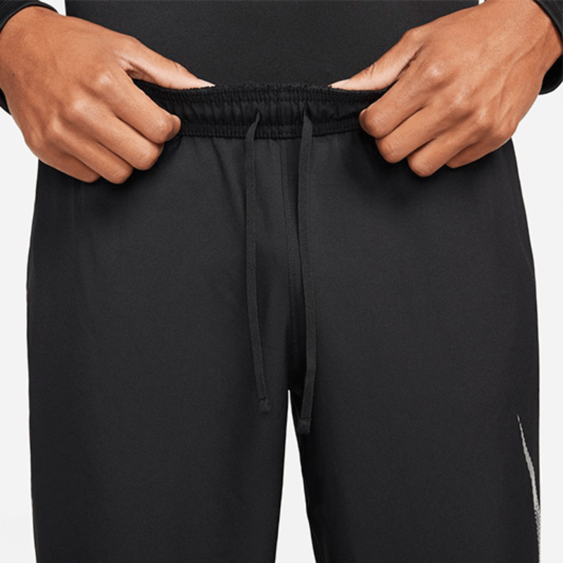 nike-dri-fit-run-division-challenger-negro-dd6003-010-5.png