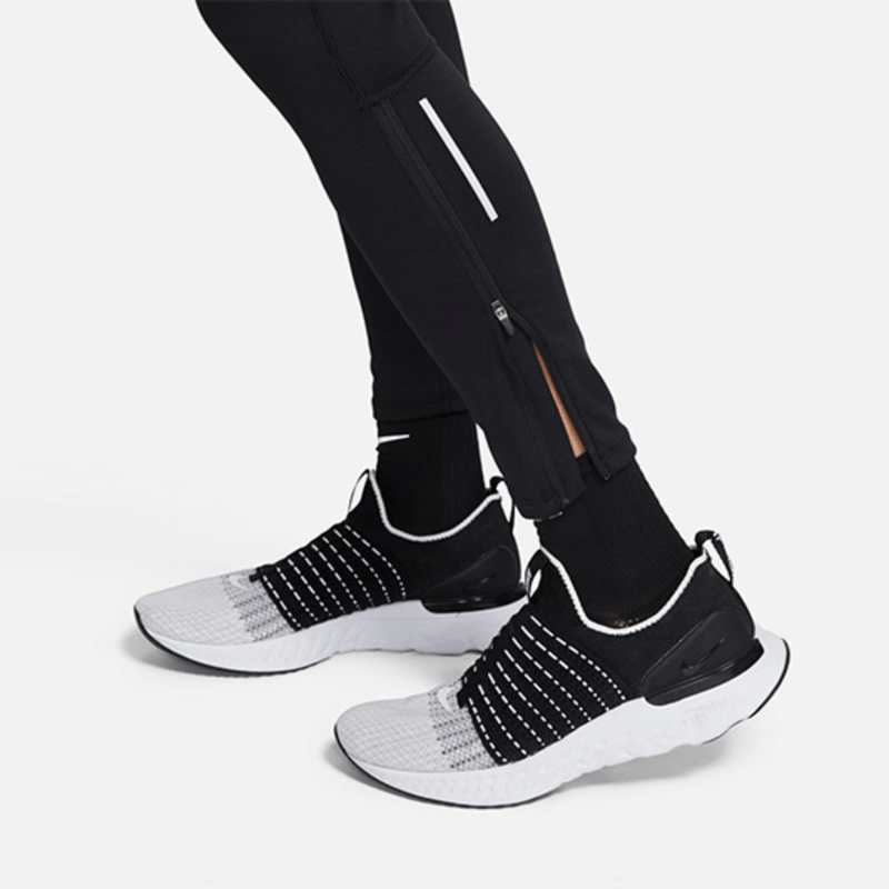 nike-dri-fit-essential-negras-cz8830-010-3.png