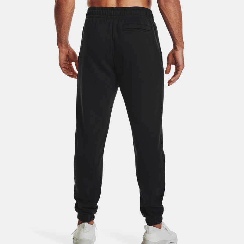 under-armour-essential-fleece-negro-1373882-001-2.png