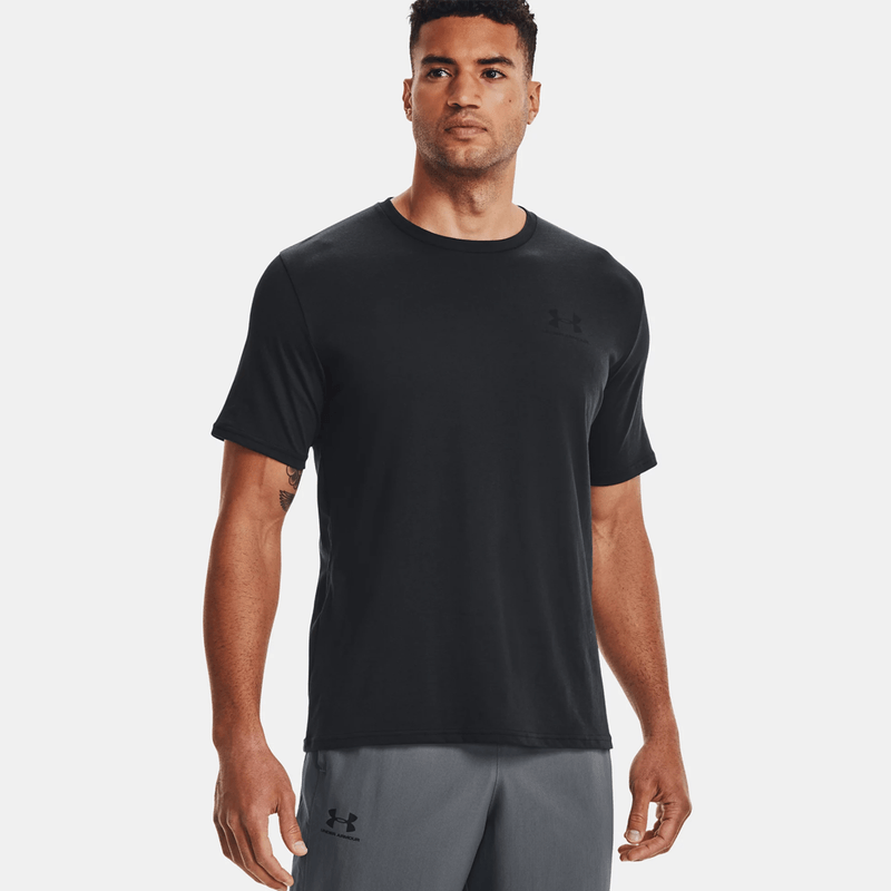 under-armour-sportstyle-left-chest-negra-1326799-001-1.png