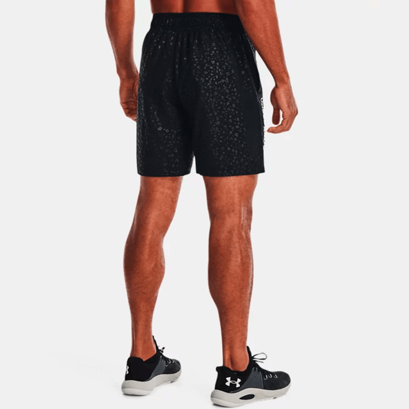 under-armour-woven-emboss-negro-1361432-002-2.png