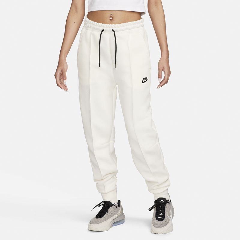 nike-sportswear-tech-fleece-blanco-fb8330-110-1.jpeg