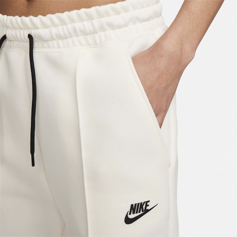 nike-sportswear-tech-fleece-blanco-fb8330-110-3.jpeg