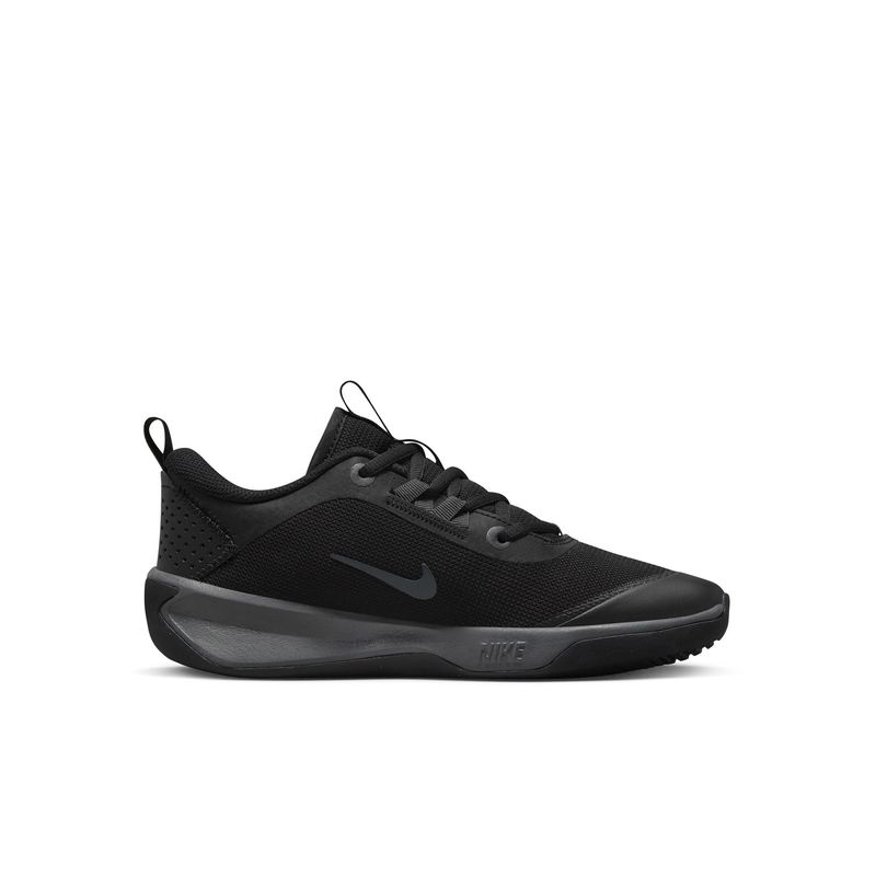 nike-omni-multi-court-negras-dm9027-001-3.jpeg