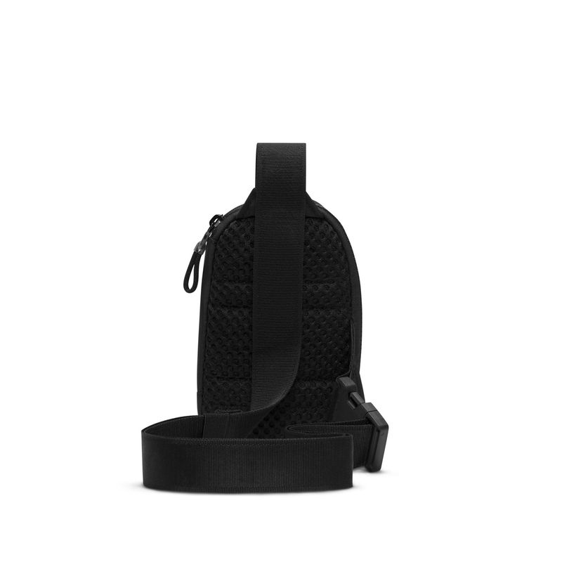 nike-sportswear-essential-negra-fb2850-010-3.jpeg
