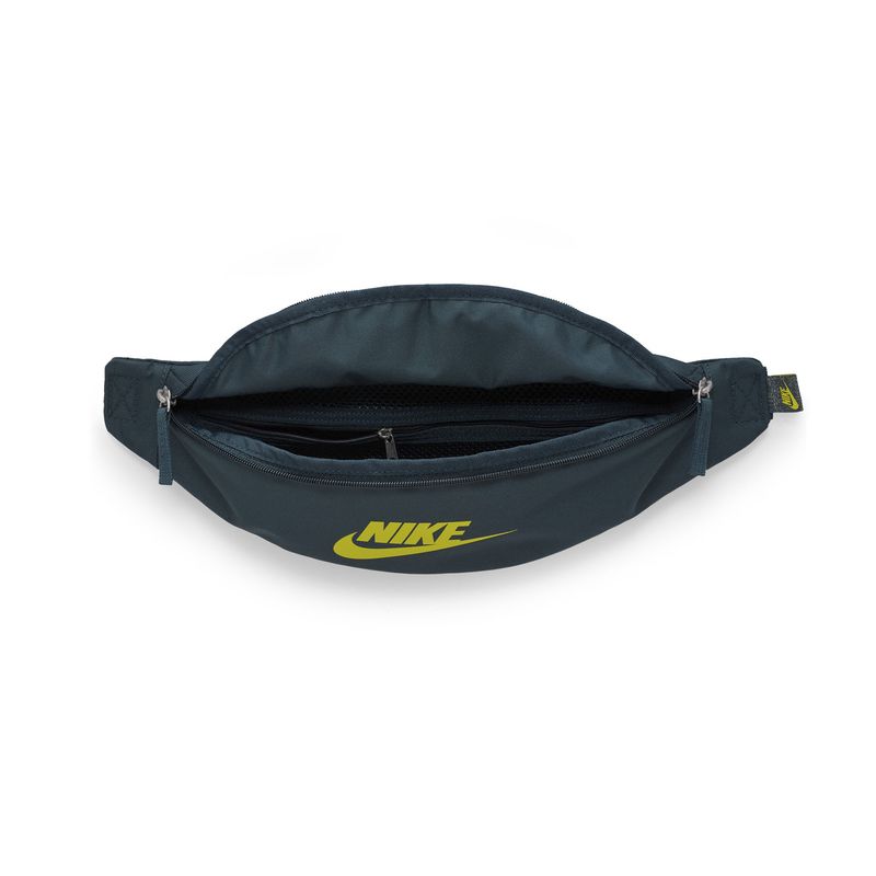 nike-legado-de-nike-verde-db0490-329-4.jpeg