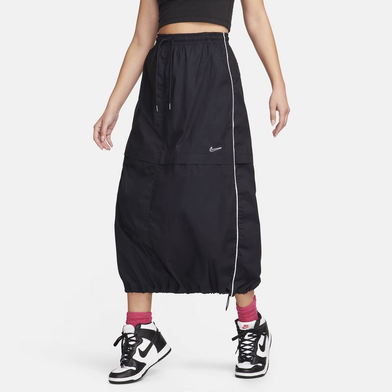 nike-sportswear-negra-fv4970-010-1.jpeg