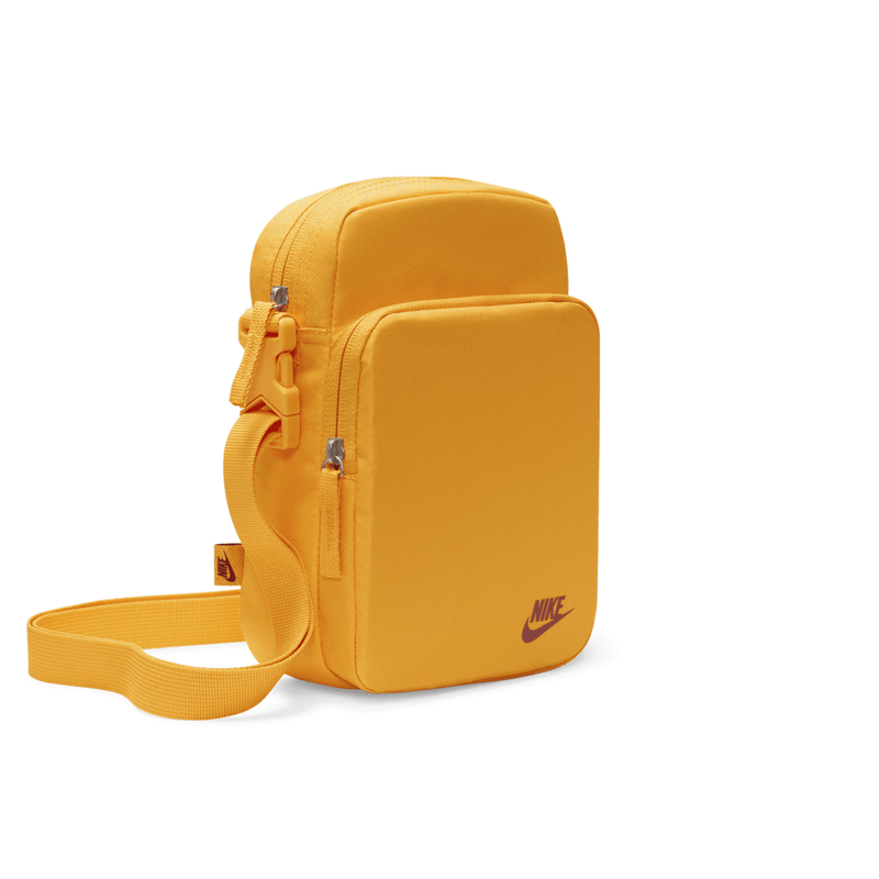 nike-heritage-amarilla-db0456-717-3.png