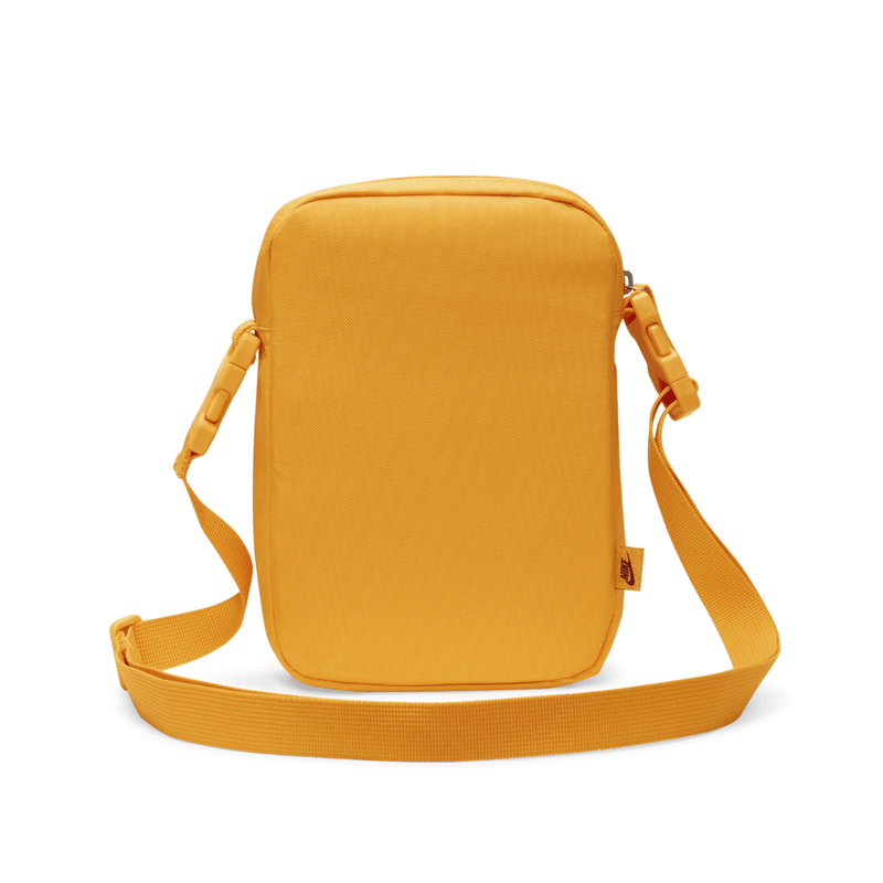 nike-heritage-amarilla-db0456-717-4.png
