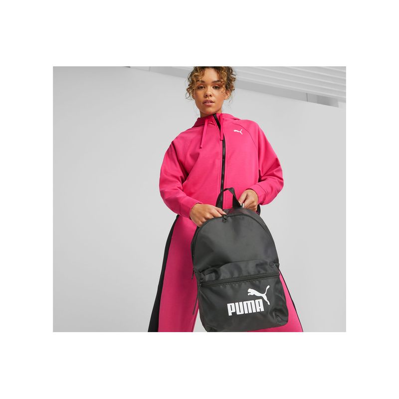 puma-core-base-negra-079467-01-1.jpeg