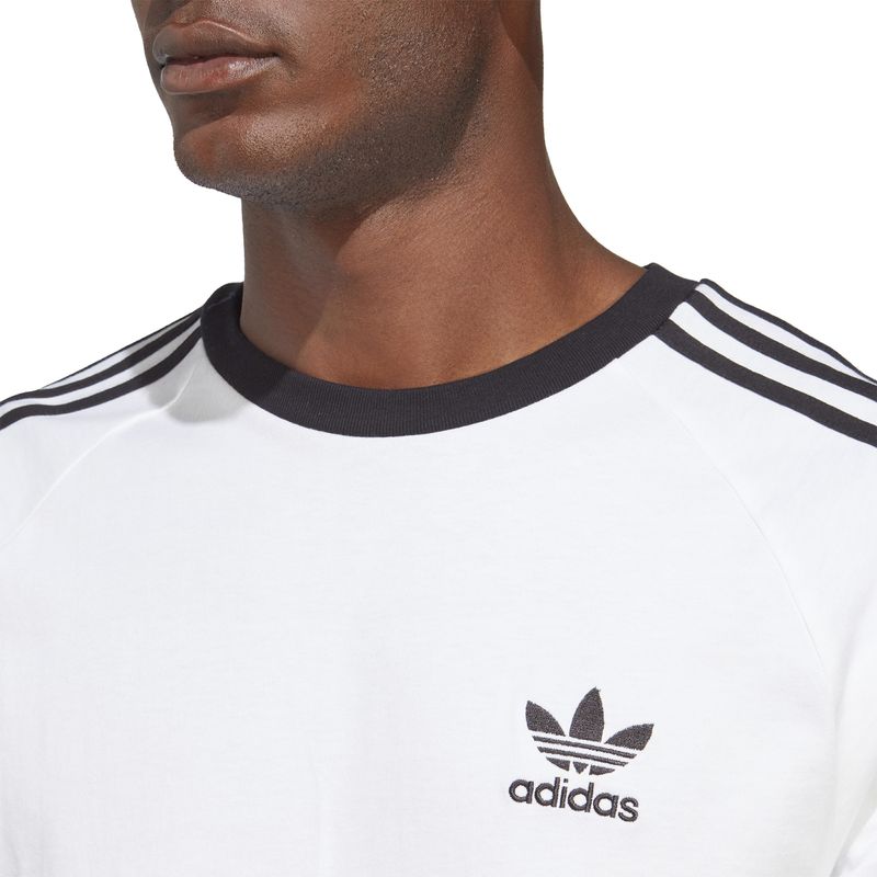 adidas-adicolor-blanca-ia4879-4.jpeg