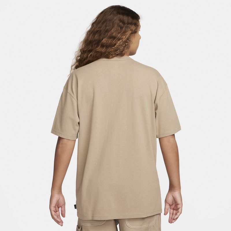 nike-sportswear-premium-essentials-marron-do7392-247-2.jpeg