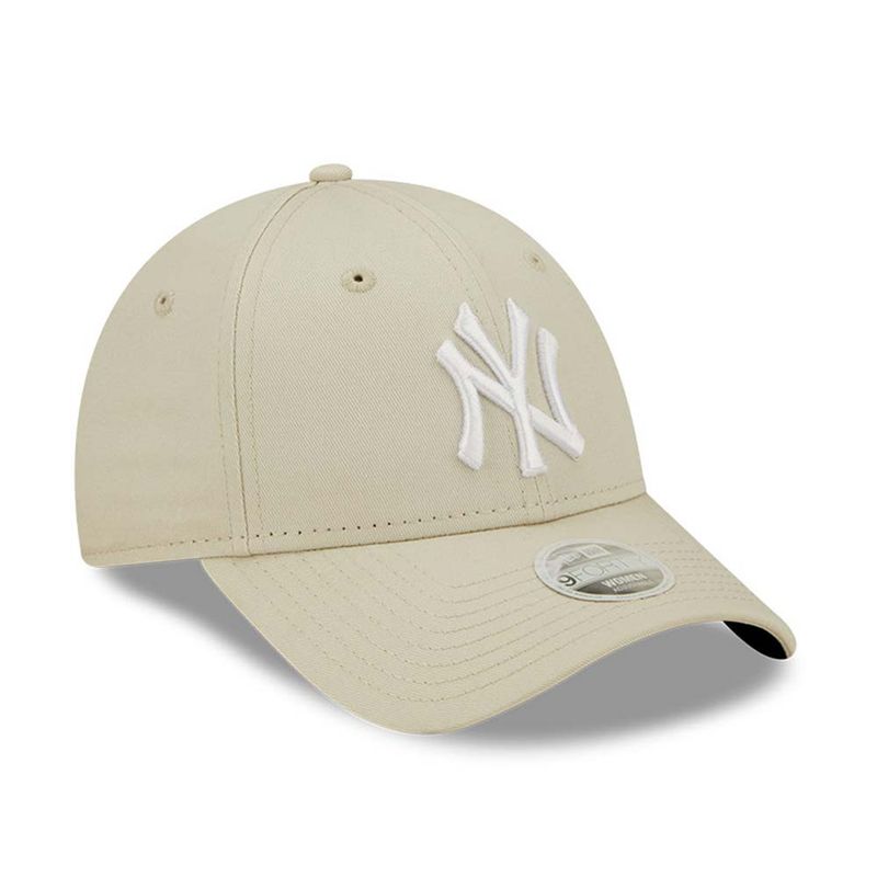 new-era-new-york-yankees-league-essential-beige-9forty-marron-60292635-270-2.jpeg