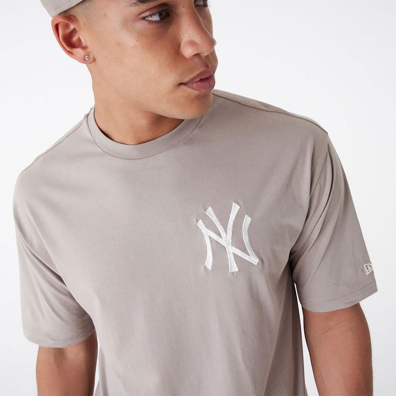 new-era-new-york-yankees-league-essential-oversized-marron-60435555-230-4.jpeg