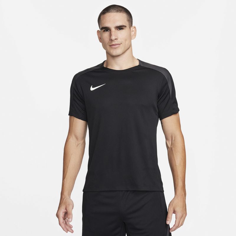 nike-strike-negra-fn2399-010-1.jpeg