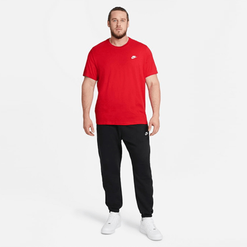 nike-sportswear-club-roja-ar4997-657-2.png