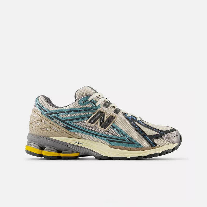 new-balance-1906r-multicolor-m1906rrc-1.jpeg