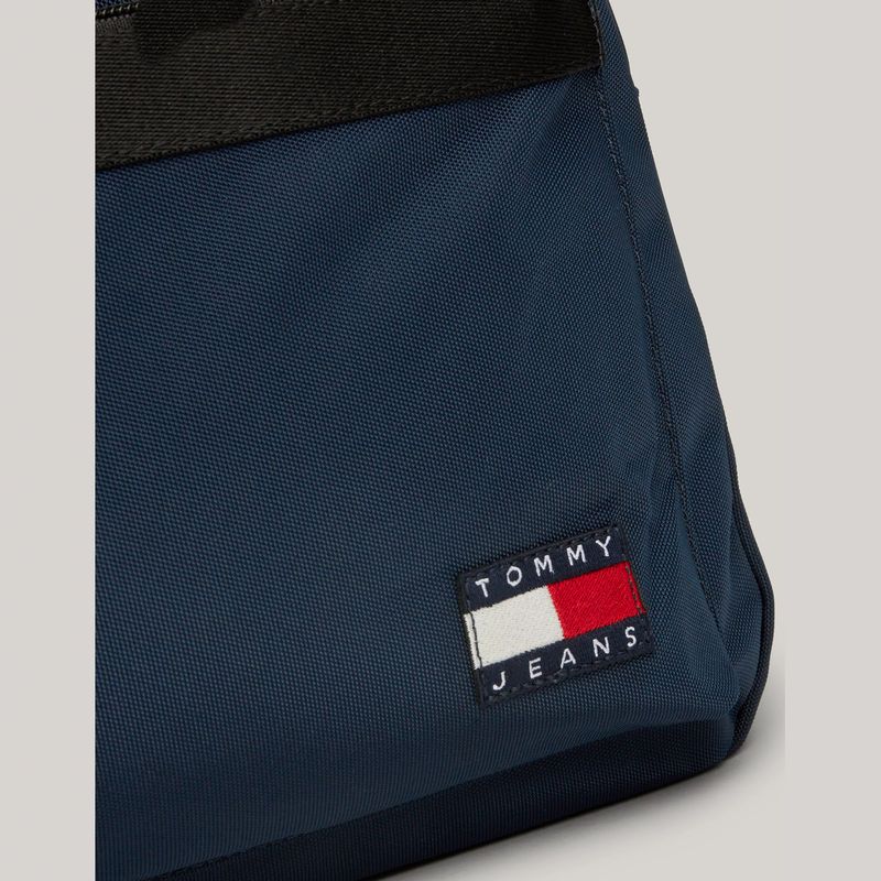 tommy-jeans-essential-azul-marino-am0am11964c1g-4.jpeg