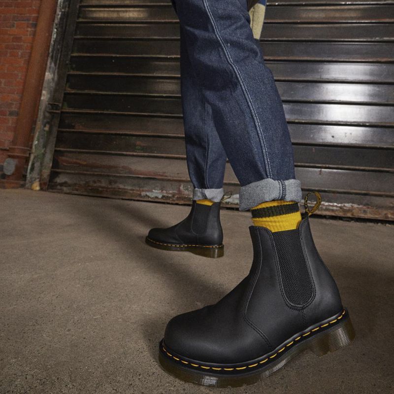 drmartens-2976-black-nappa-negros-27100001-2.jpeg