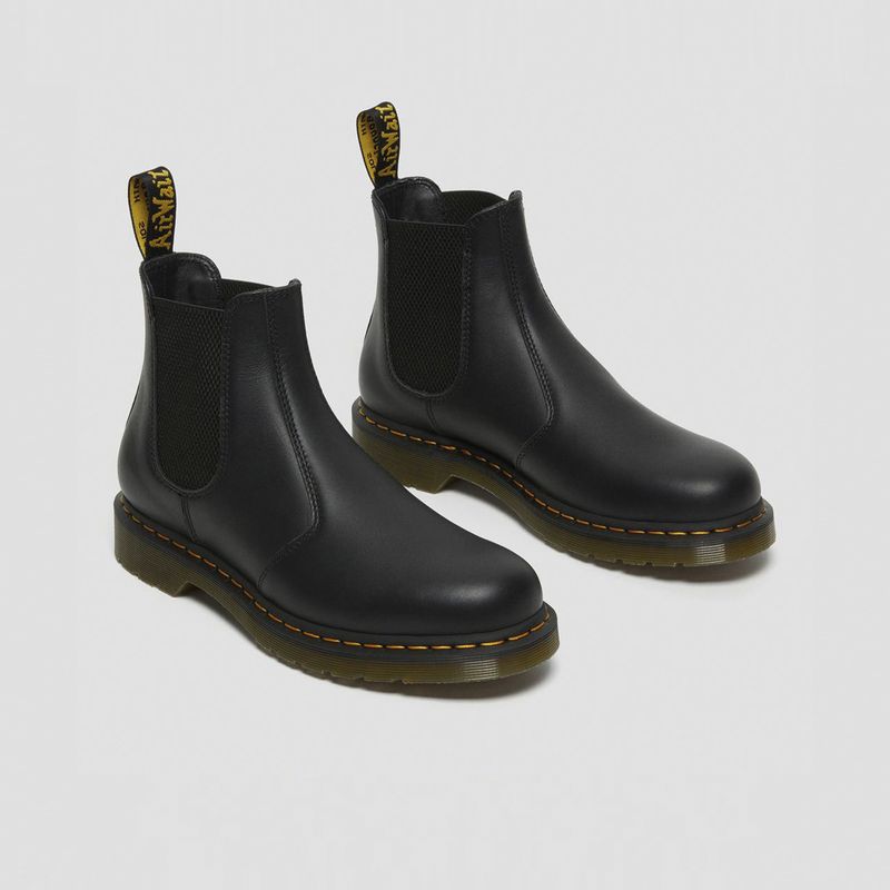 drmartens-2976-black-nappa-negros-27100001-3.jpeg