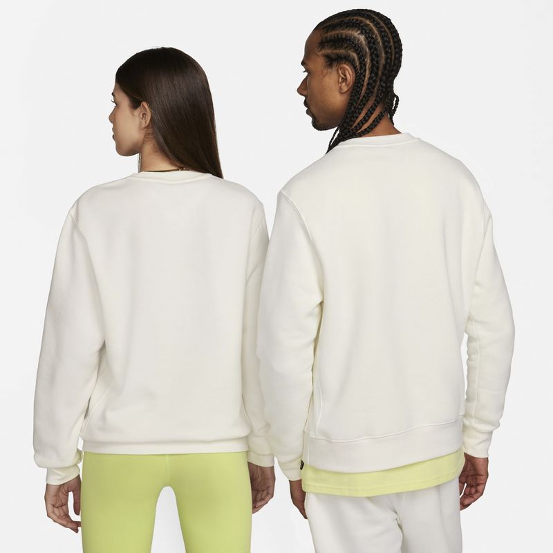 nike-sportswear-club-fleece-blanca-bv2662-133-2.jpeg