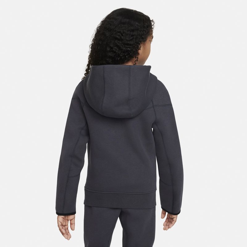 nike-sportswear-tech-fleece-negras-fd3285-060-2.jpeg