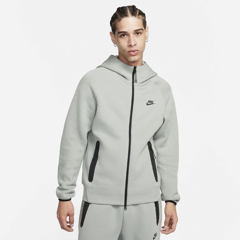 nike-tech-fleece-gris-fb7921-330-1.jpeg