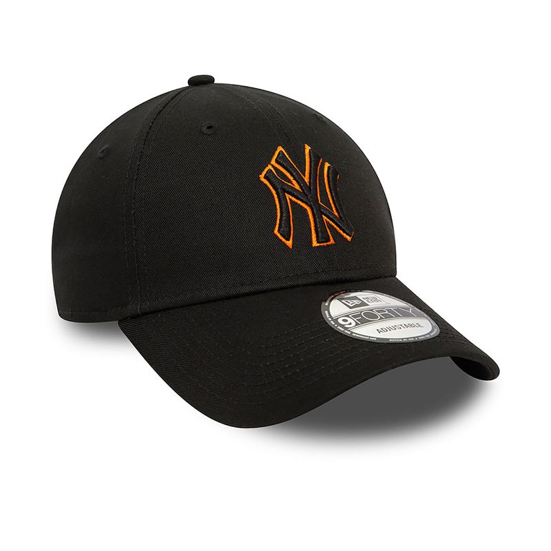 new-era-new-york-yankees-team-outline-9forty-negra-60503412-001-2.jpeg