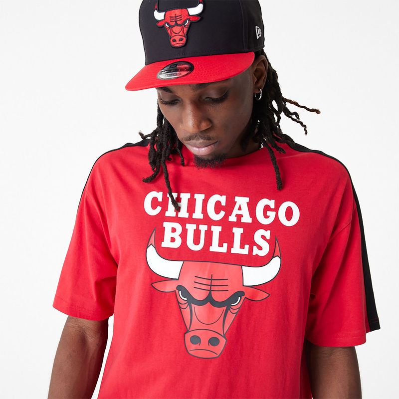 new-era-chicago-bulls-nba-colour-block-oversized-roja-60416361-600-3.jpeg