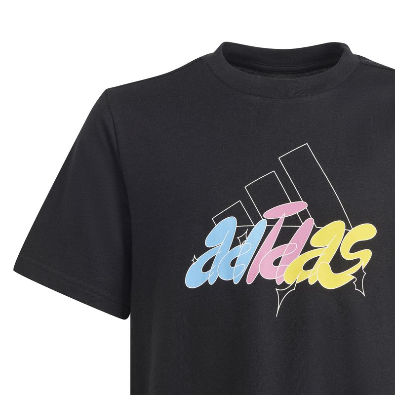adidas-gfx-illustrated-negra-ir5757-3.jpeg