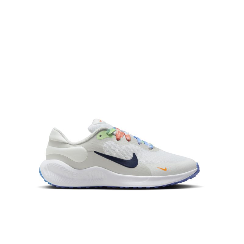 nike-revolution-7--fn4991-100-2.jpeg