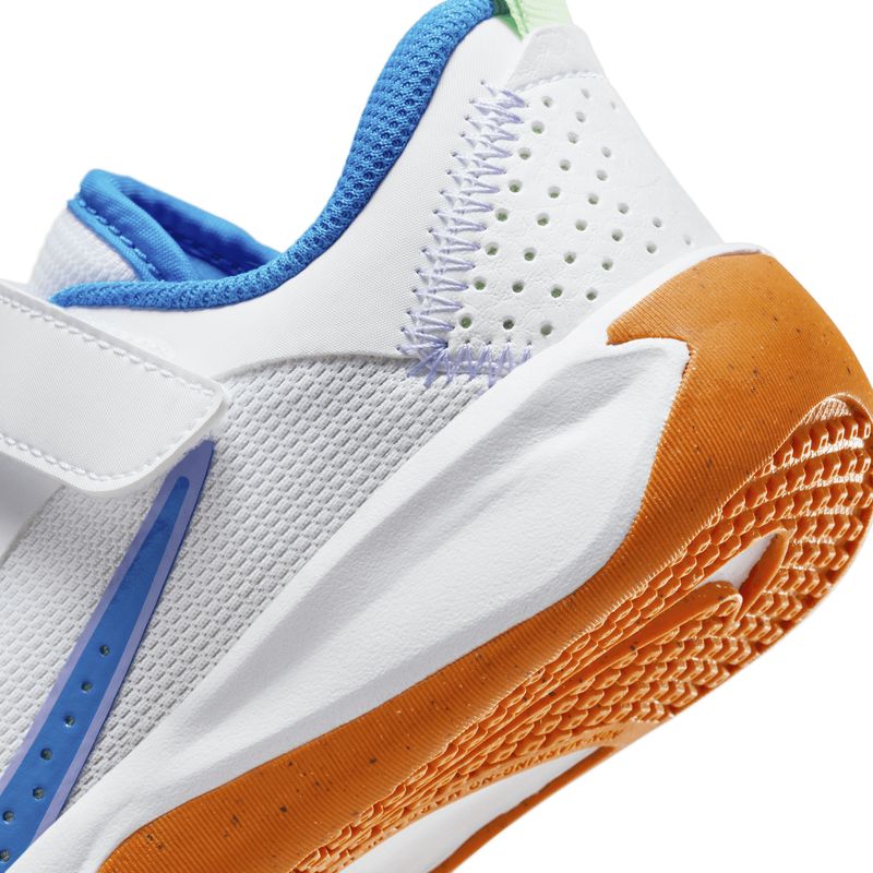 nike-omni-multi-court-blanco-y-azul-dm9026-107-7.jpeg