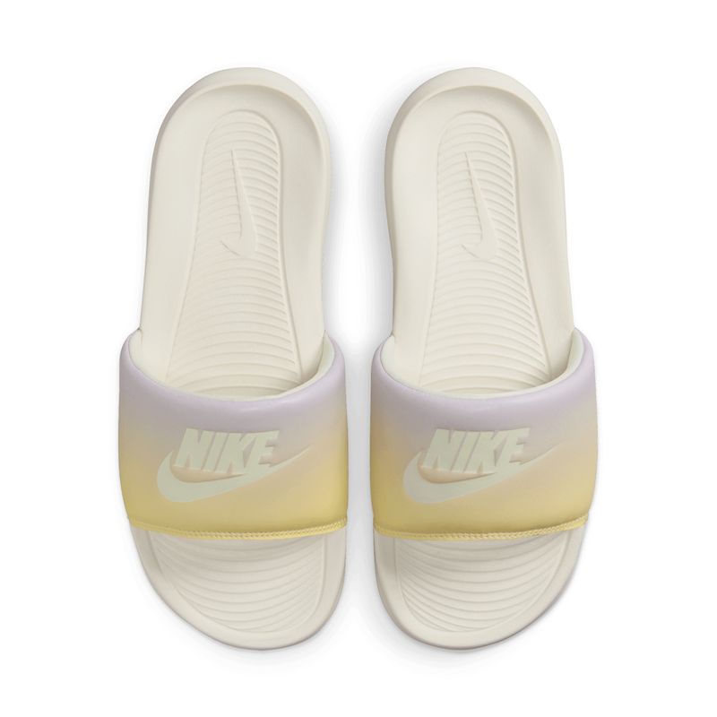 nike-victori-one--cn9676-107-4.jpeg