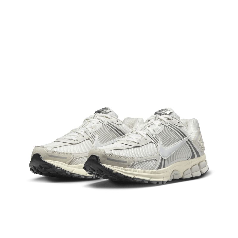 nike-zoom-vomero-5-gris-hf0731-007-3.jpeg